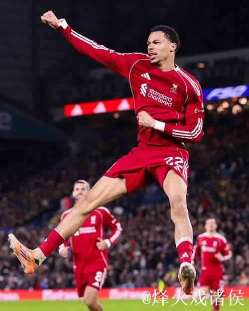 夏窗最佳引援诞生!23岁神锋15场独造8球,比肩苏神指日可待 夏窗最佳引援诞生!23岁神锋15场独造8球,比肩苏神指日可待