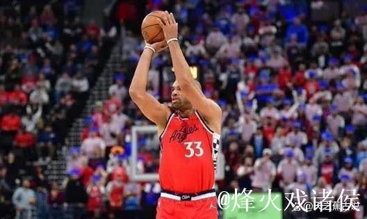 次节还剩4分钟哈登追身三分命中,取得本场首记运动战进球 次节还剩4分钟哈登追身三分命中,取得本场首记运动战进球