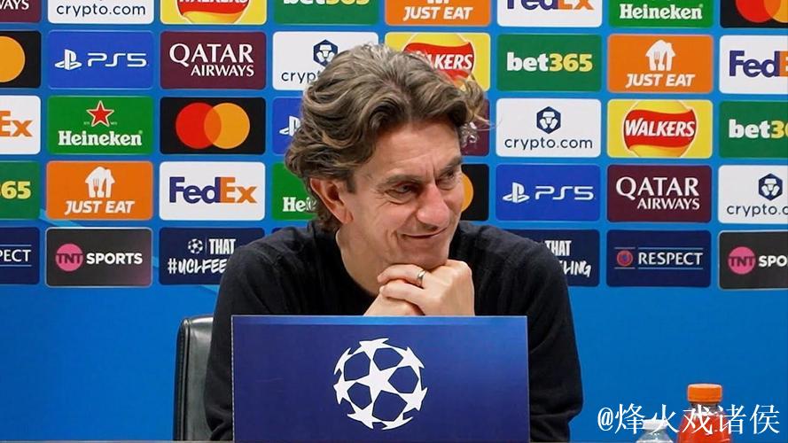 弗兰克:我对欧冠排名很满意;西蒙斯变得越来越 弗兰克:我对欧冠排名很满意;西蒙斯变得越来越