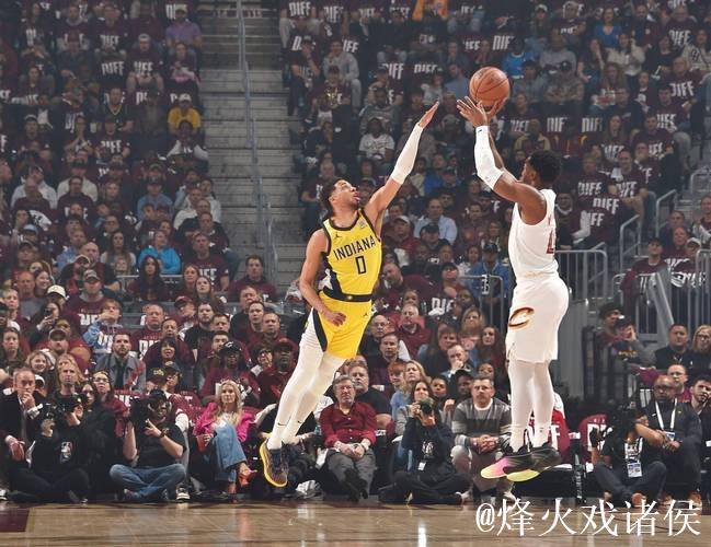 骑士横扫鹈鹕开局9连胜 步行者力克魔术致其5连败 骑士横扫鹈鹕开局9连胜 步行者力克魔术致其5连败